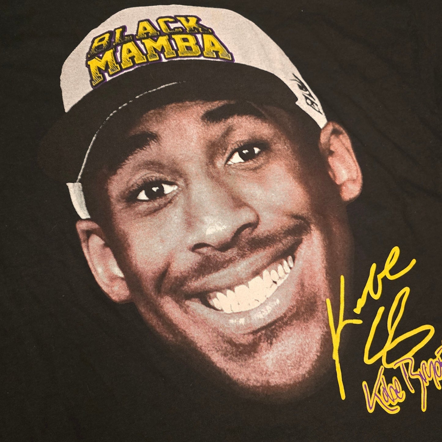Kobe Bryant Tribute Tee – Black Mamba Vintage Style (2XL)