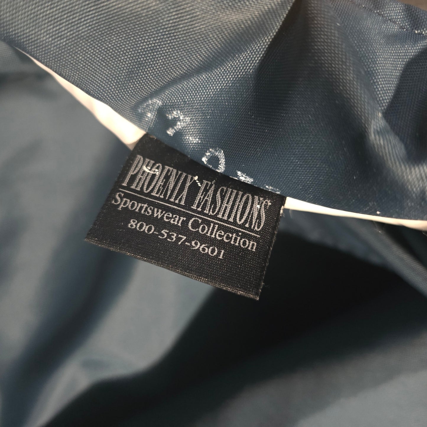 *Rare* Six Flags Theme Park Puffer Jacket