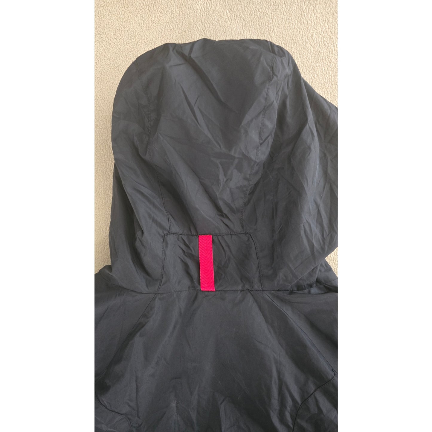 Polo Ralph Lauren Black Windbreaker Jacket with Red Zipper – Men’s Size Small