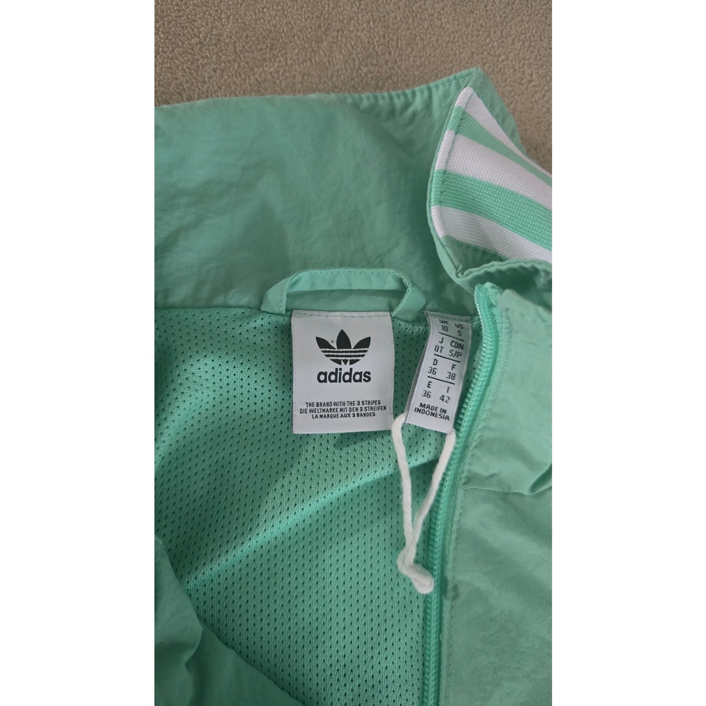 Adidas Originals Mint Green Track Jacket – Men’s Size Small