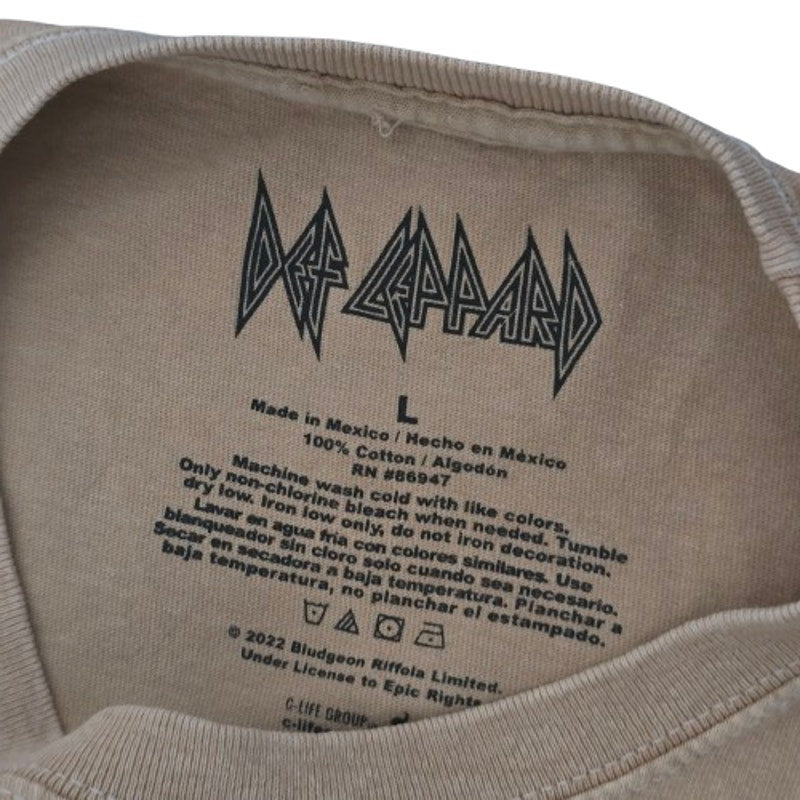 Vintage Def Leppard Leopard Graphic Tee 1977  | Size L