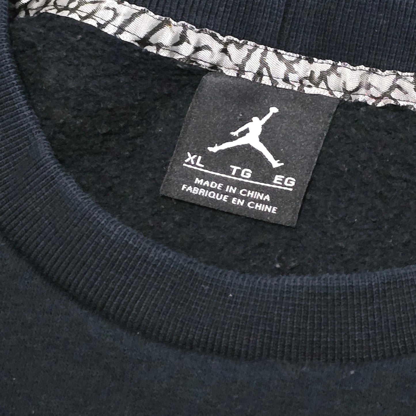 Jordan AIR Crewneck Sweatshirt XL Black Elephant Print